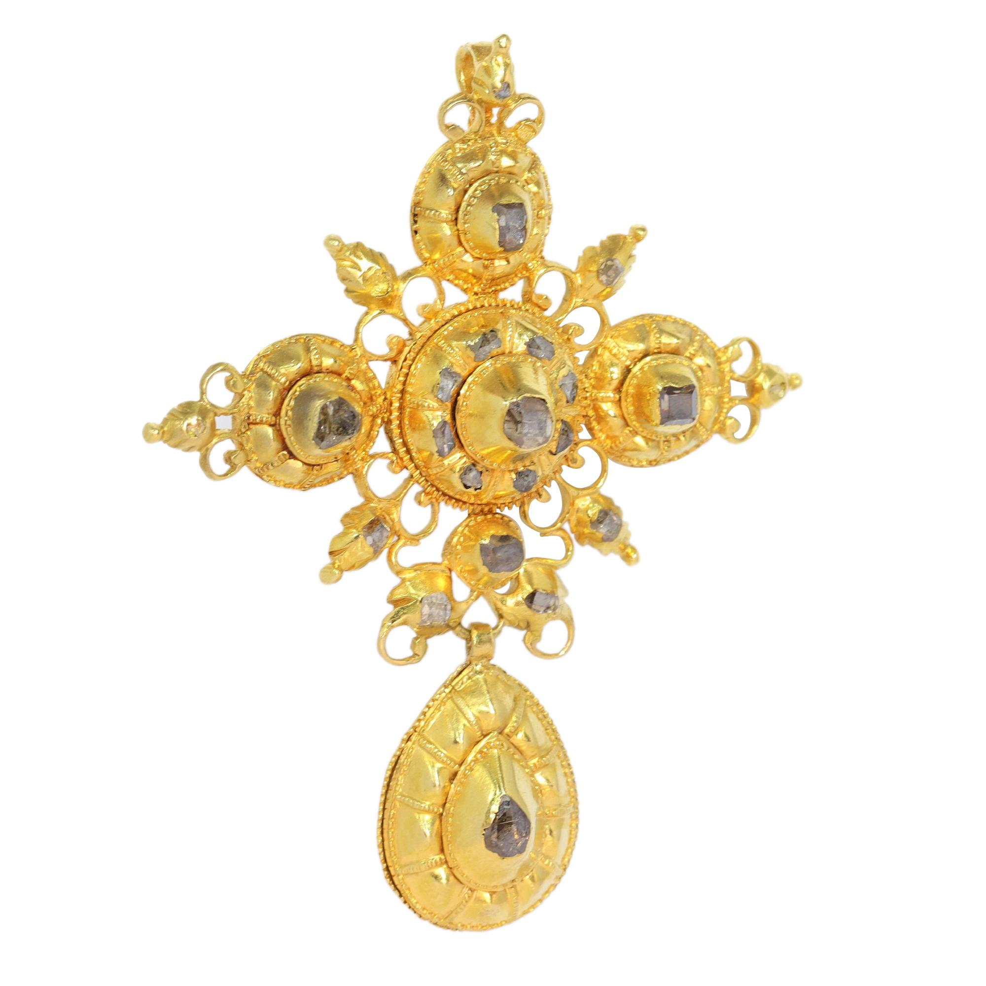 Baroque Brilliance: A Spanish Legacy in Gold (image 5 of 9)
